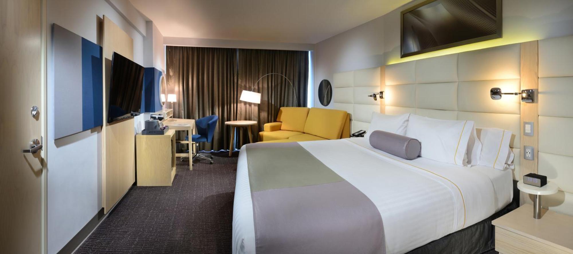 HS HOTSSON Hotel Puebla Zimmer foto
